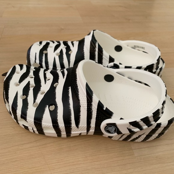 zebra striped crocs
